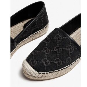 Gucci Canvas  Logo Espadrilles in Black.